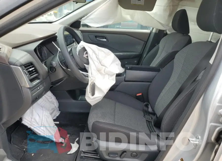 5N1BT3BA2PC844455 Photo# 7