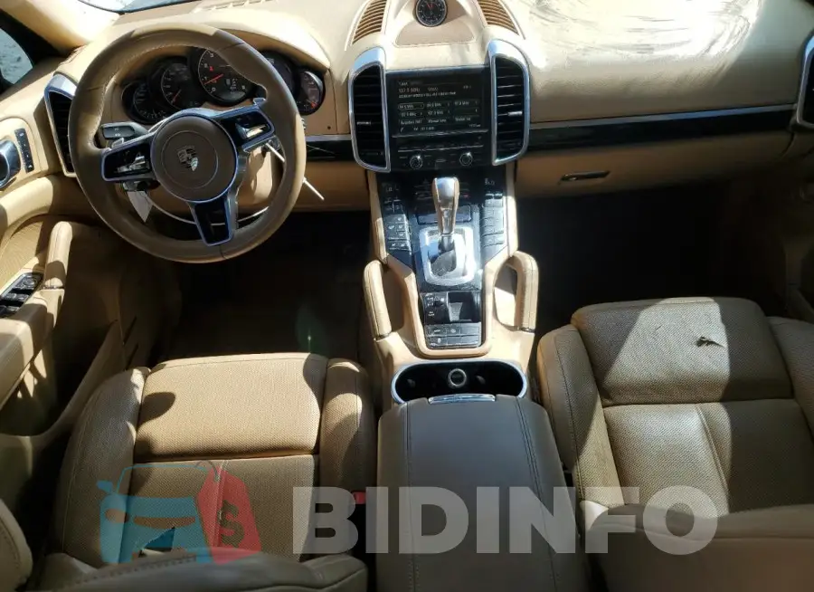 WP1AA2A29GLA11308 Photo# 8