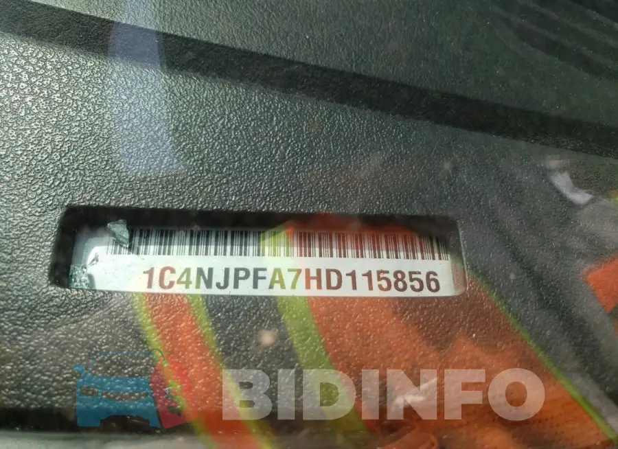 1C4NJPFA7HD115856 Photo# 12