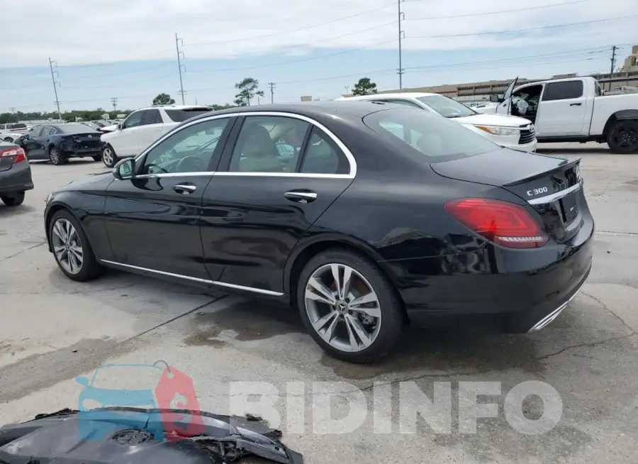WDDWF8DB4LR525927 Photo# 2