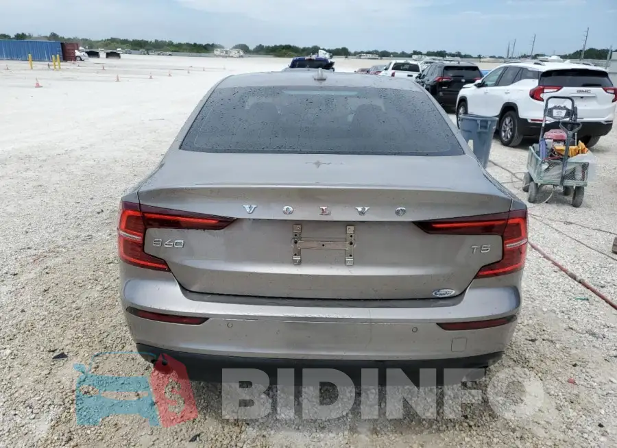 7JR102FK6KG009242 Photo# 6