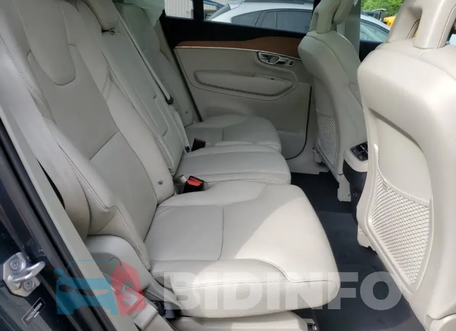 YV4A22PK0M1680044 Photo# 11