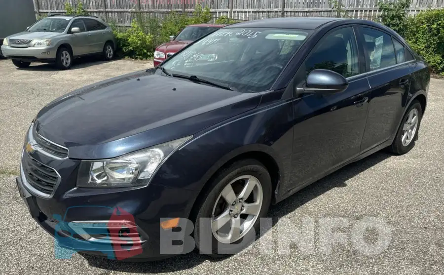 1G1PC5SB3F7175627 Photo# 2