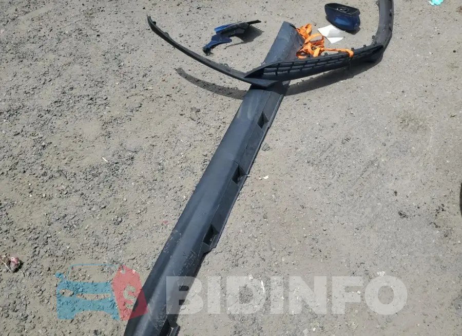 1FADP3F25JL227021 Photo# 12
