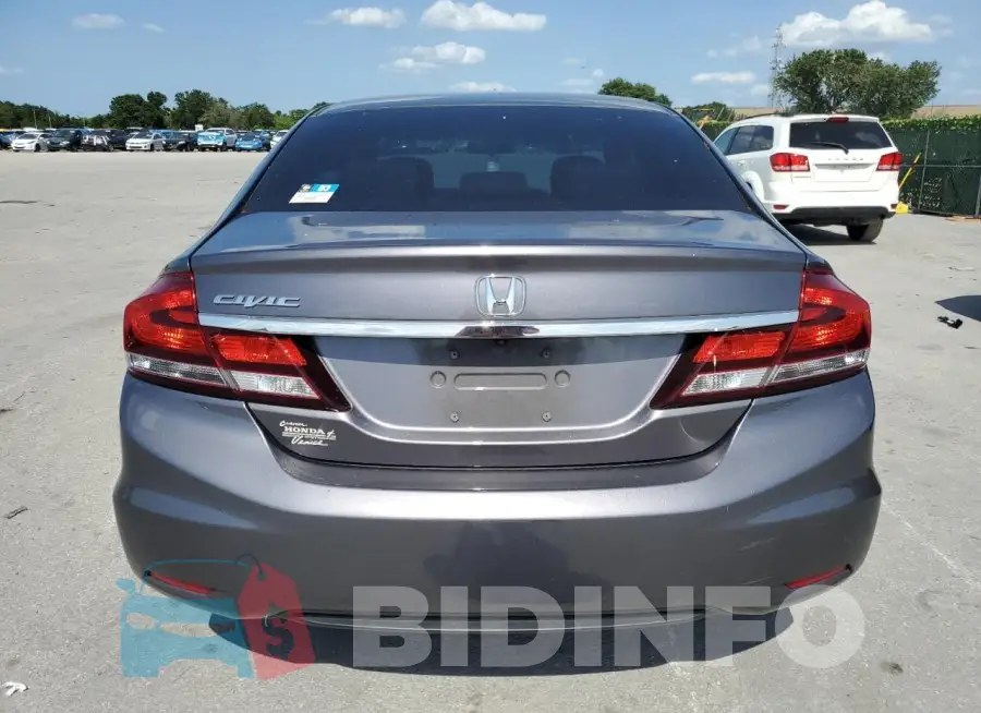 19XFB2F53FE041953 Photo# 6