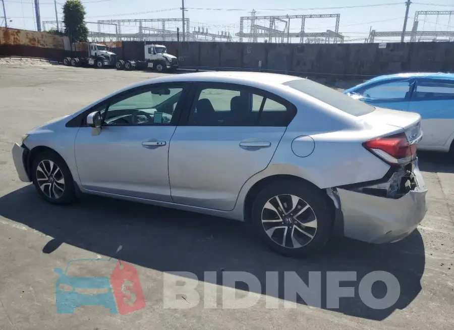 19XFB2F84FE202501 Photo# 2
