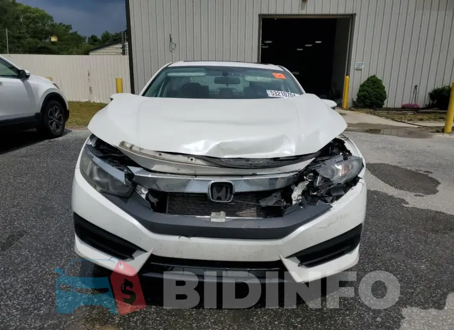 19XFC2F79GE233409 Photo# 5