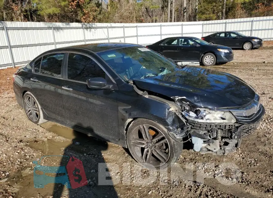 1HGCR2F5XGA173113 Photo# 4