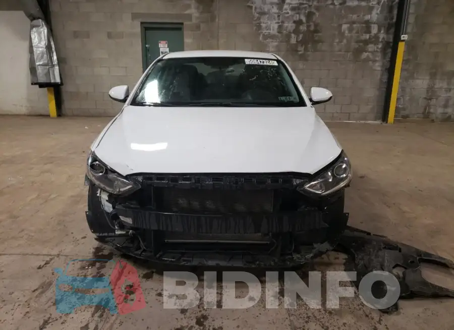 5NPD84LF7JH220516 Photo# 5