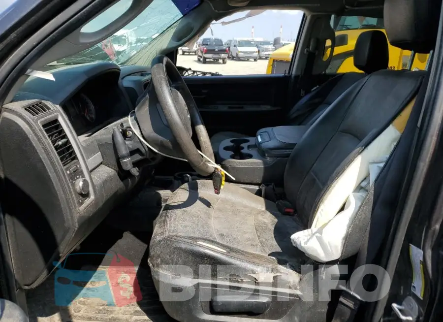 3C63RRGL7JG383804 Photo# 7