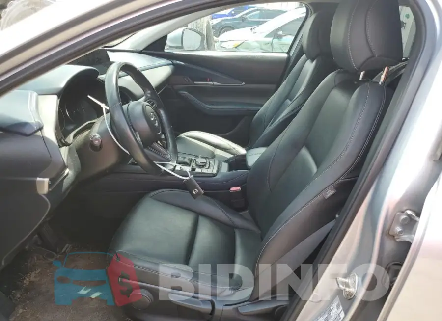 3MVDMACL7LM116667 Photo# 7