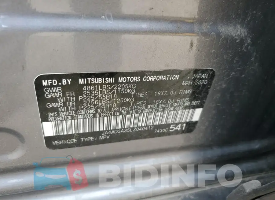 JA4AD3A35LZ040412 Photo# 13