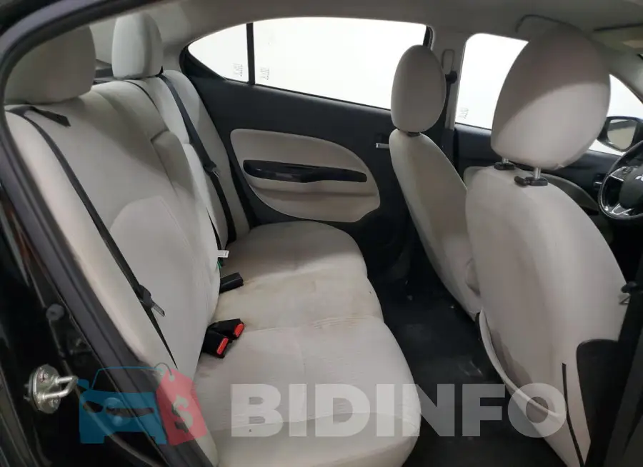 ML32F4FJ2KHF04817 Photo# 10