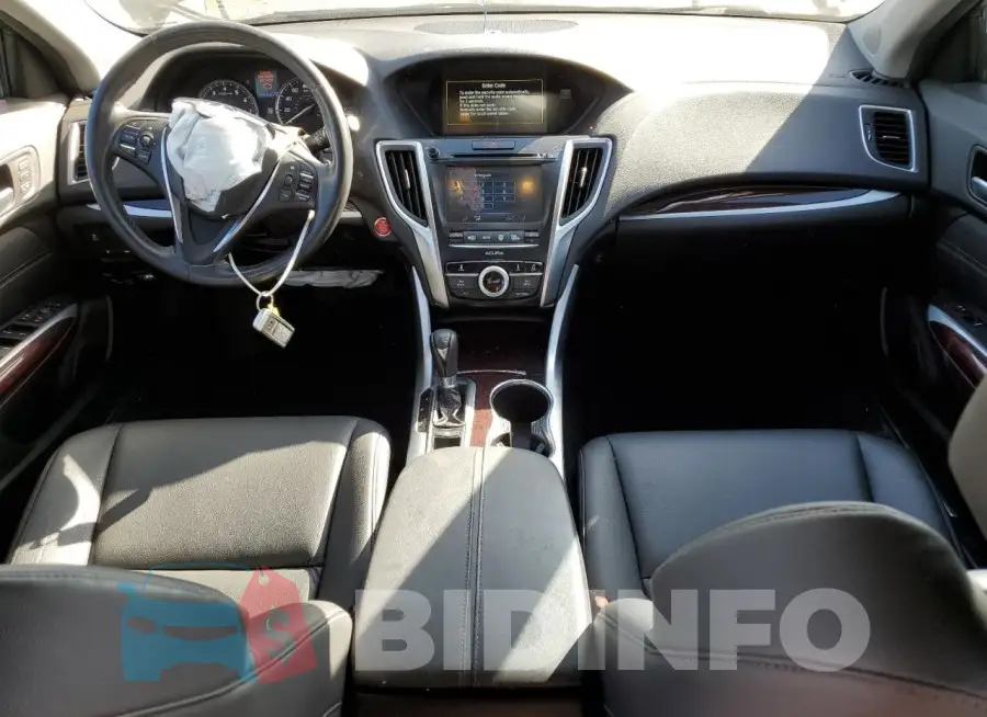 19UUB1F35FA012040 Photo# 8