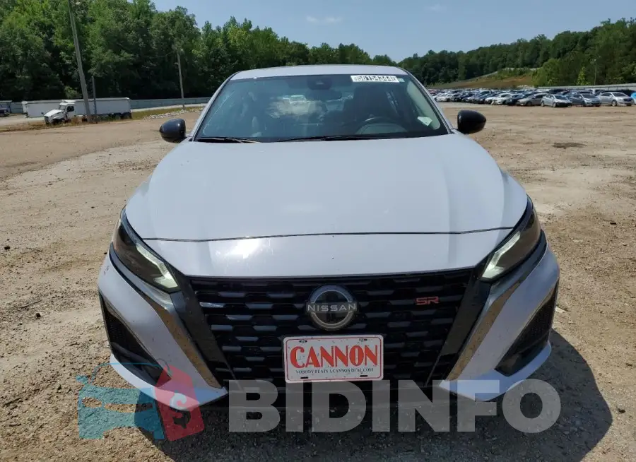 1N4BL4CV1PN401851 Photo# 5