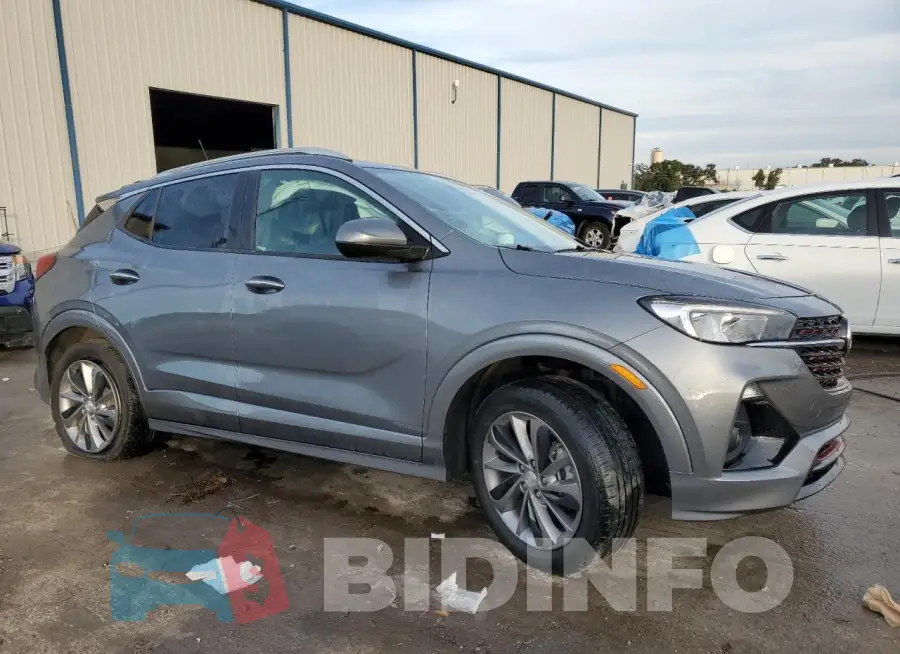 KL4MMCSL4LB109028 Photo# 4