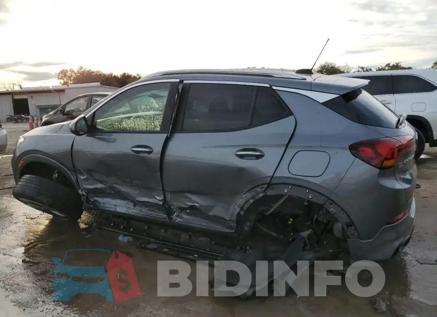 KL4MMCSL4LB109028 Photo# 2