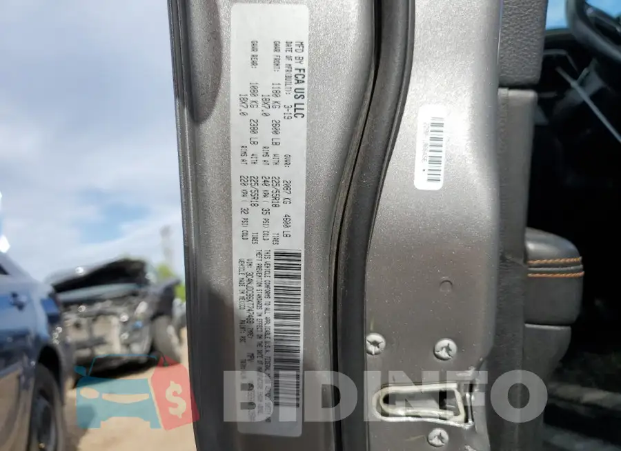 3C4NJDCB6KT747468 Photo# 13