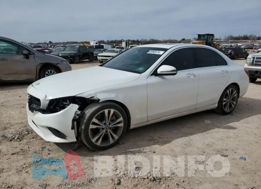 55SWF8DB9KU289174 Photo# 1