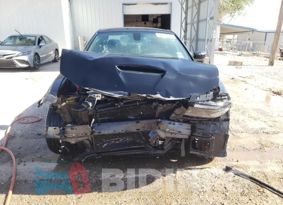 2C3CDXHG4PH611851 Photo# 5