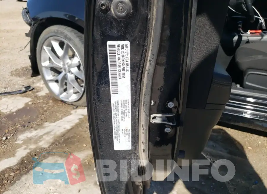 2C3CDXHG4PH611851 Photo# 13