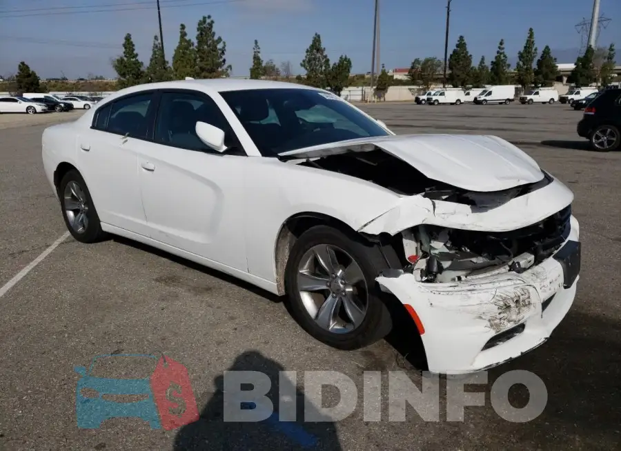 2C3CDXHGXFH871444 Photo# 4