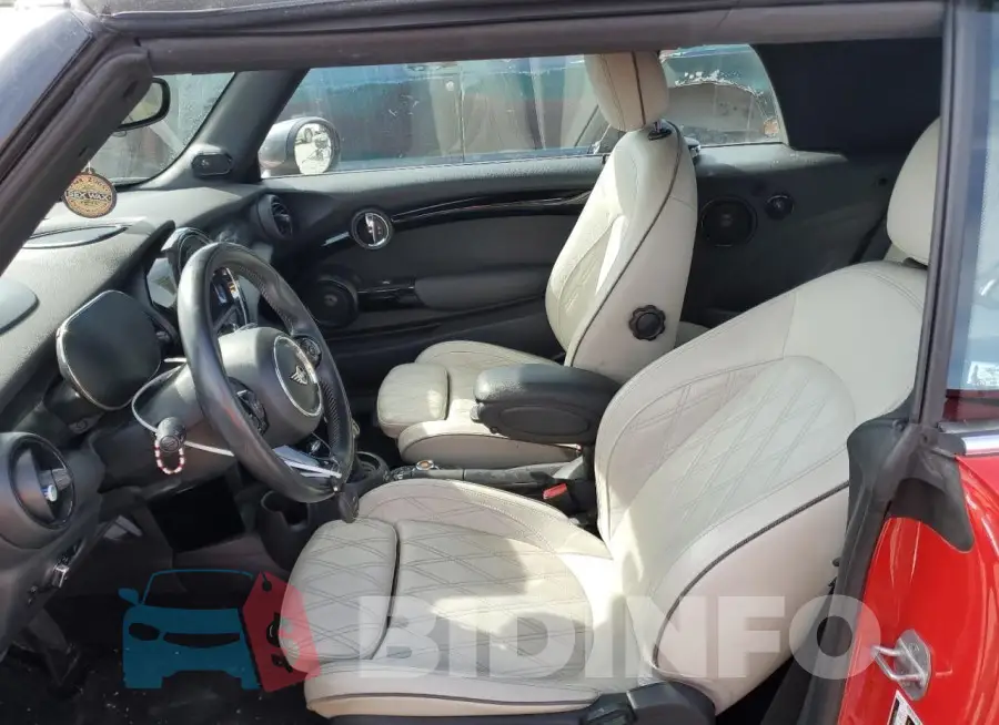 WMWWJ5C00M3M17135 Photo# 7