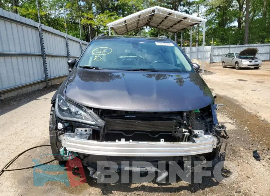 2C4RC1EG2HR627861 Photo# 5
