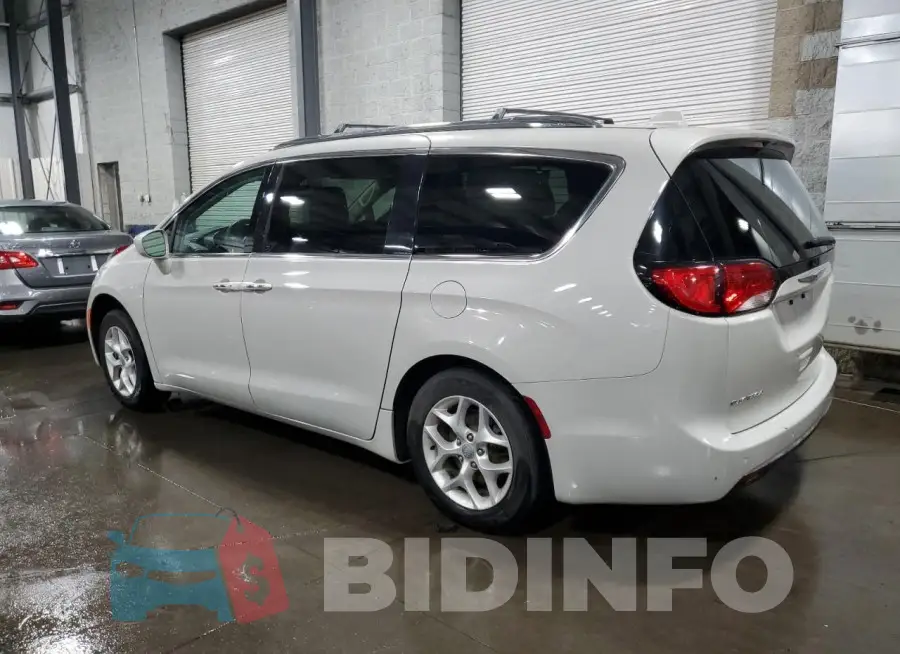 2C4RC1EG8HR683786 Photo# 2