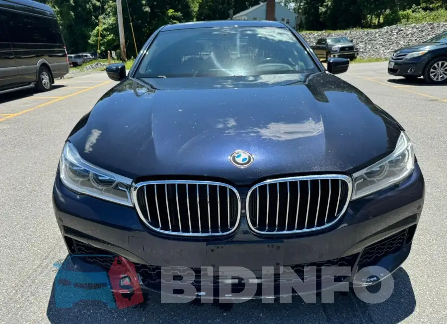 WBA7F2C5XHG421594 Photo# 5