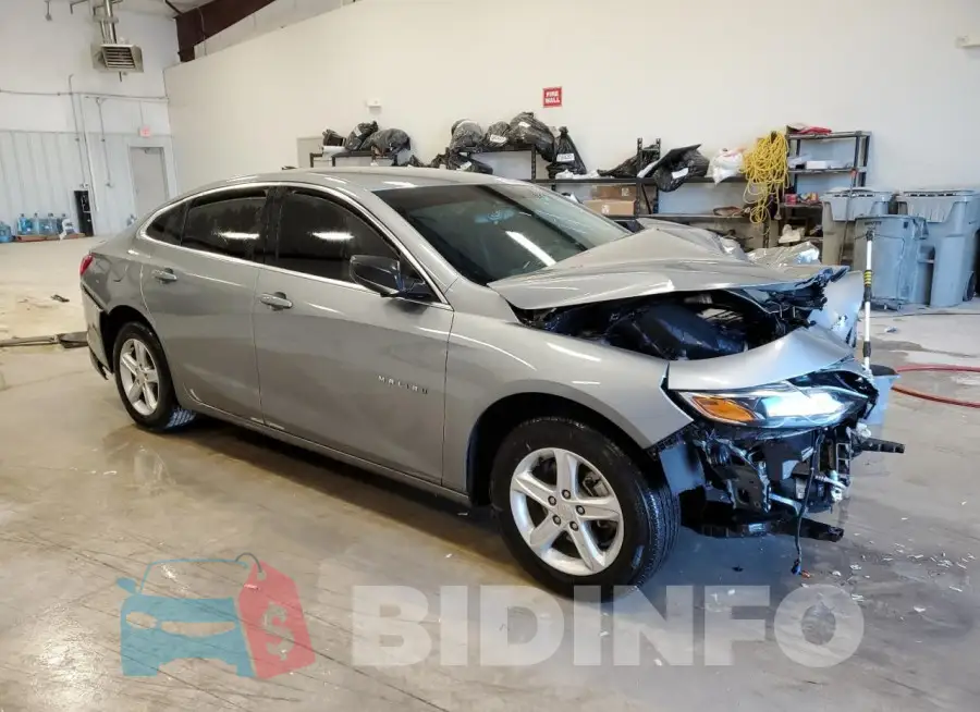 1G1ZB5ST4PF150327 Photo# 4