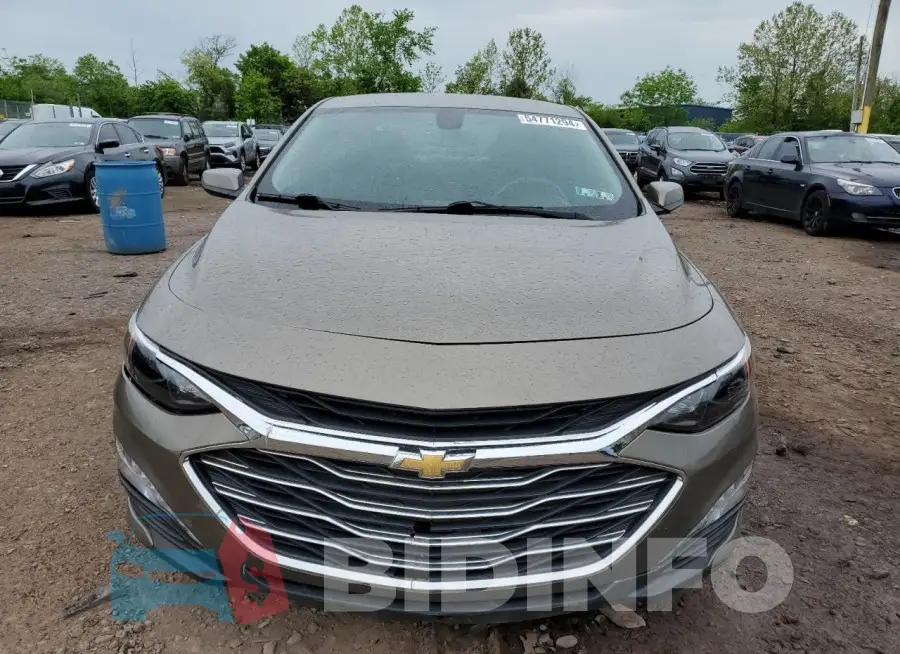 1G1ZD5ST8LF072400 Photo# 5