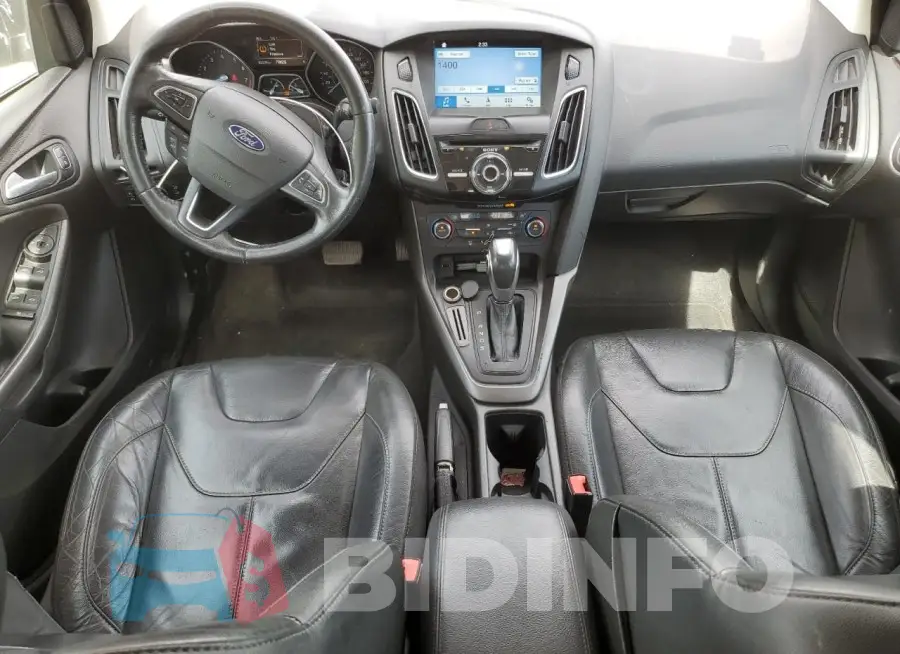 1FADP3F26GL317044 Photo# 8