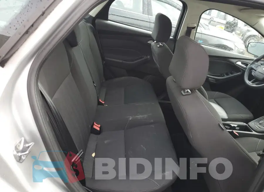 1FADP3FEXGL207883 Photo# 10