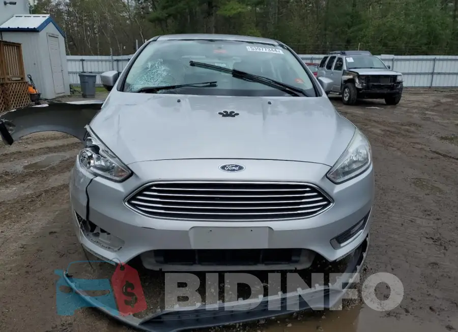 1FADP3N24GL302883 Photo# 5