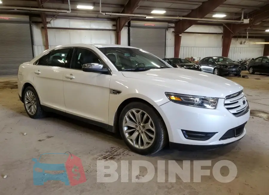 1FAHP2F99GG140944 Photo# 4