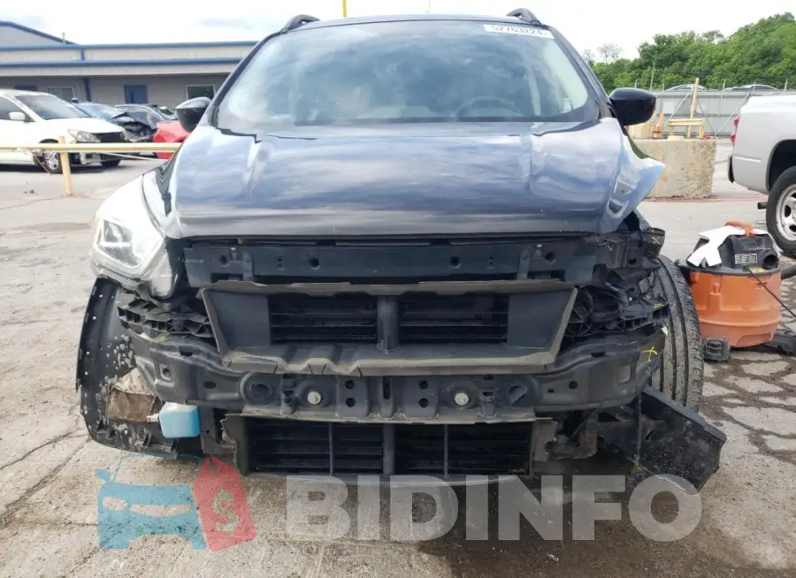 1FMCU0GDXHUD38225 Photo# 5