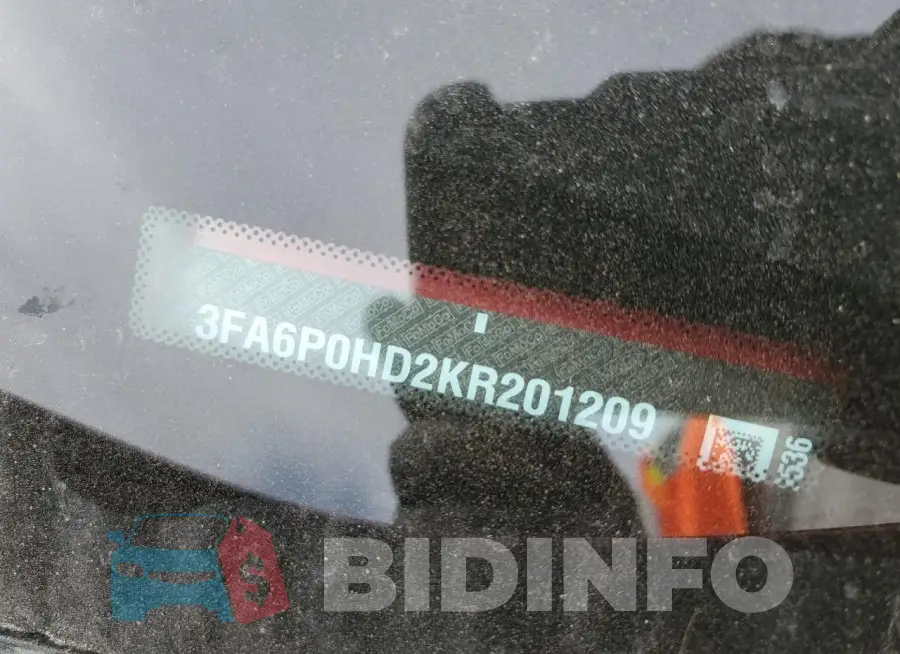 3FA6P0HD2KR201209 Photo# 12