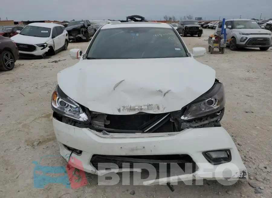 1HGCR2F87FA127411 Photo# 5