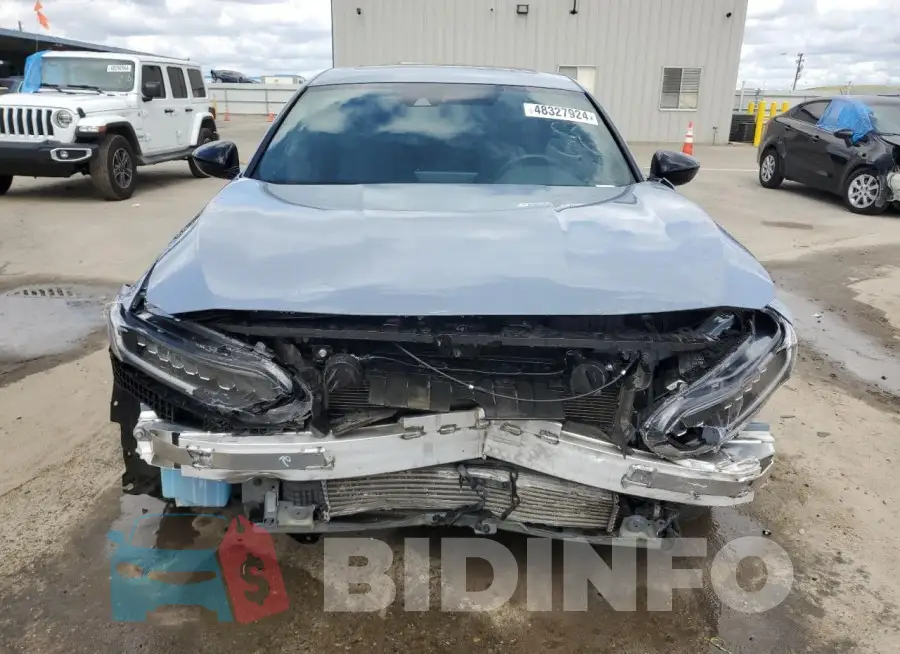1HGCV2F35NA018864 Photo# 5