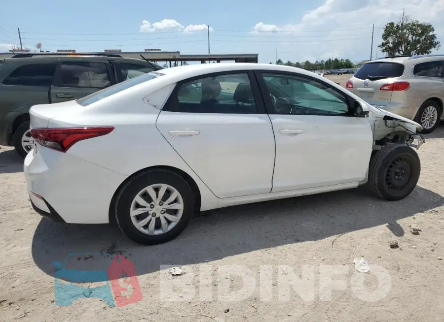 3KPC24A63NE178775 Photo# 3