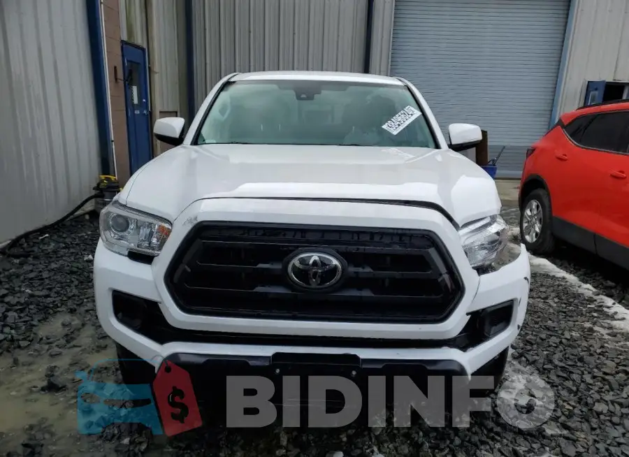 3TYAX5GN7PT071741 Photo# 5