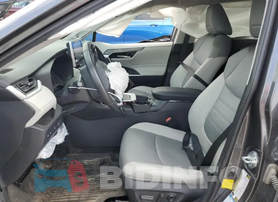 4T3B6RFV8MU051049 Photo# 7