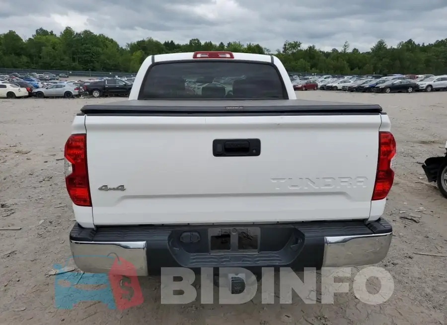 5TFDM5F19KX080203 Photo# 6