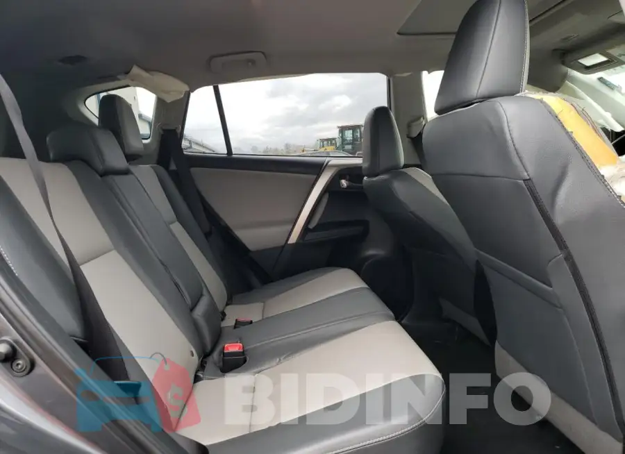 JTMDFREV8FD142641 Photo# 11