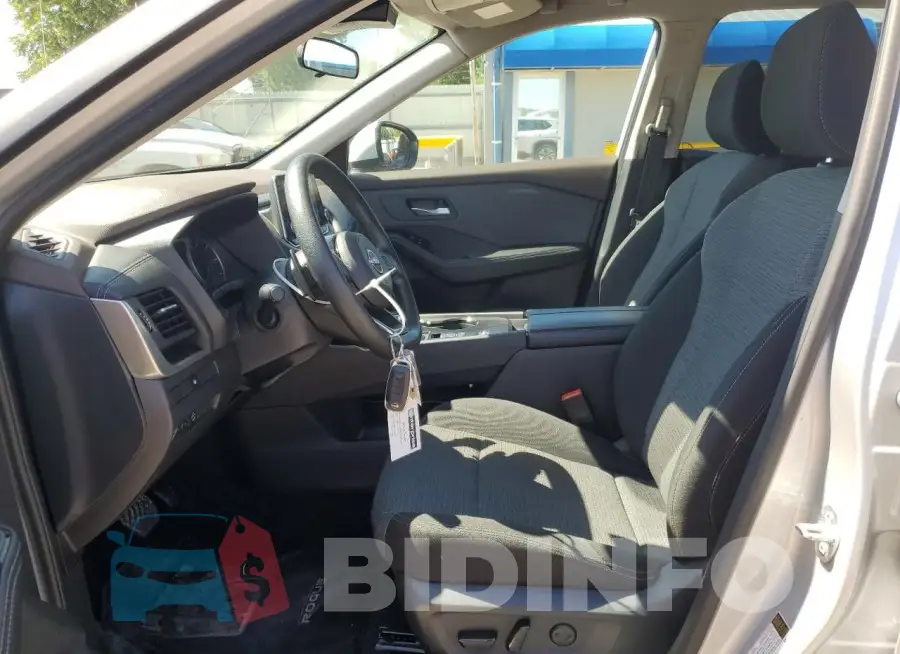 5N1BT3BA3PC836896 Photo# 7