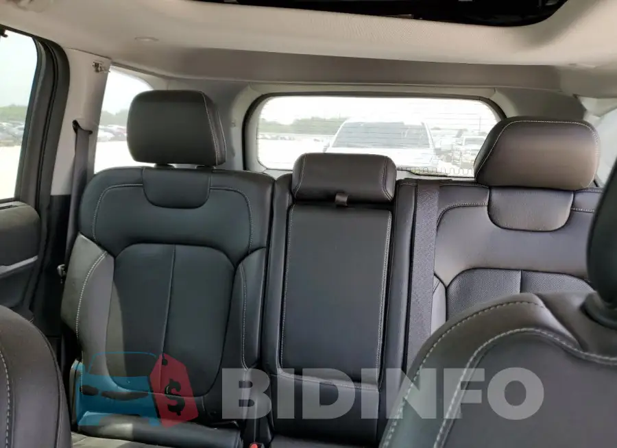 1C4RJGBG7PC513147 Photo# 10