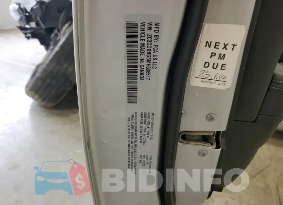 2C3CDXBG5MH536517 Photo# 12