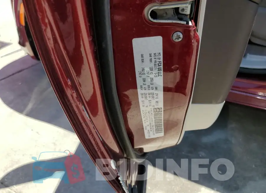 2C4RC1EG5KR715083 Photo# 13