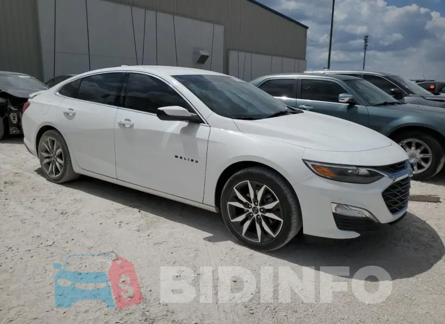1G1ZG5ST5NF195159 Photo# 4